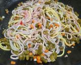 酸豇豆肉末煨麵的食譜步驟3照片