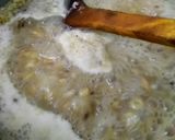A picture of step 6 of Mac chicken oats meal soup.