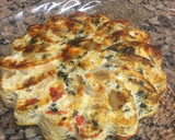 Foto del paso 5 de la receta: Budín de acelgas con cherries y surimi