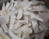 चटपटी फ्राई अरबी (chatpati fry arbi recipe in Hindi) रेसिपी चरण 1 फोटो