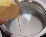 A picture of step 8 of Carrot Halwa in a Frozen Cashew Apple Phirni Mousse Cake.