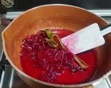 Foto langkah ke 2 dari resep Sirup Kulit Buah Naga.