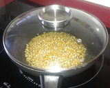 Foto del paso 2 de la receta: Palomitas de maíz saladas