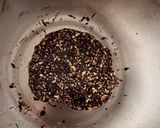 Foto del paso 5 de la receta: Trufas saludables de frutos secos, dátiles y cacao amargo