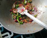 A picture of step 3 of Cabbage curry.
