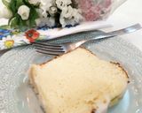 A picture of step 4 of Pound cake with lemon glaze.