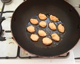 A picture of step 4 of Pepe daal r borar torkari/ Papaya daal fritter sabji.
