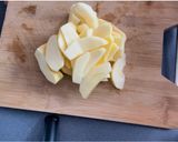 Une image de l'étape 7 de Gâteau aux pommes caramélisées.