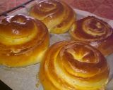 Túrós, barackos, mazsolás finomság recept fázis 8 fotója