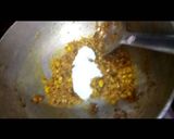 A picture of step 4 of Bhutte Ka Kees.