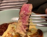 Foto del paso 11 de la receta: Steaks de ternera con salsa de yogur, mostaza y miel y patatas al horno con pimentón y ajo