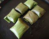 A picture of step 8 of Green paneer parcel.