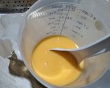 Foto langkah ke 3 dari resep Es Lilin Yogurt Rasa Mangga.
