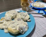 A picture of step 5 of Biscuits and Sausage Gravy.