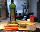 Foto del paso 1 de la receta: Crema de zanahoria y trigueros