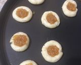 Foto del paso 5 de la receta: Pepas sabor naranja con dulce de batata/ membrillo bañadas