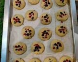 नट्स एंड बेरी कूकीज (nuts and berry cookies recipe in Hindi) रेसिपी चरण 4 फोटो