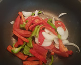 Foto del paso 2 de la receta: Tallarines salteado (versión ydk.)