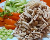 Hình bước làm 3 của món Lẩu chua giải ngán cho cuối tuần sum họp