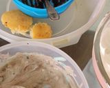A picture of step 2 of Icecream cake dessert #holi2020.
