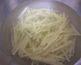 Foto del paso 1 de la receta: Tortilla de huevo🥚con papa🥔