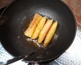 Foto langkah ke 7 dari resep Roti Gulung Keju Berselimut.
