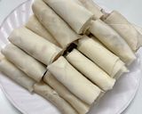 Hình bước làm 2 của món Chả giò thịt tôm và rau củ