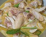 Foto langkah ke 3 dari resep Ayam Goreng Bumbu ungkep empuk.