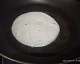 A picture of step 3 of Enchilada Casserole.