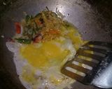 Foto langkah ke 2 dari resep Indomie Kuah Pedas.