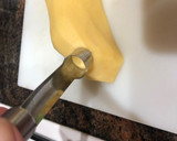 Foto del paso 3 de la receta: Escalopas de lomo con pimientos, queso y guarnición de verdura confitada