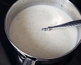 Une image de l'étape 2 de °Panacotta à la gelée de framboise°.
