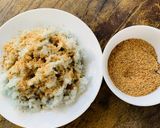 Hình bước làm 7 của món Xôi đậu biếc cốt dừa muối mè thơm phức ngày mưa
