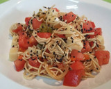 Foto del paso 4 de la receta: Ensalada de noodles con vegetales, gruyere y salsa teriyaki