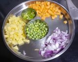 A picture of step 1 of Matar Pulao with Tomato Spicy soup.