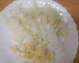 Foto del paso 1 de la receta: Patatas fritas en salsa amarilla