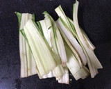 Foto del paso 1 de la receta: Tronquitos de acelga frito