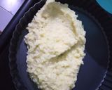 A picture of step 2 of Cauliflower Quiche.