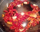 Foto langkah ke 3 dari resep Ayam goreng bumbu sambal hati.