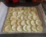 Foto del paso 10 de la receta: Pizza con masa de Empanada o Quebrada de calabacín y queso