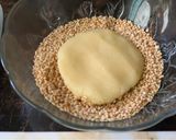 A picture of step 4 of Barazek (Pistachios and sesame cookies).