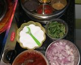 A picture of step 1 of Sev Tamatar.