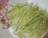 รูปขั้นตอนการทำที่ 1 ของ พริกหนุ่มผัดไข่