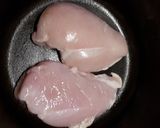 Foto langkah ke 1 dari resep Ayam masak tomat.