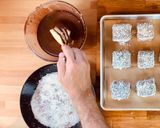 Foto del passaggio 9 della ricetta Lamington dolce tipico australiano Gluten Free