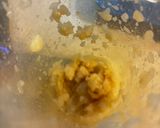 Foto del passaggio 2 della ricetta Penne con Funghi e Platessa