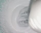 A picture of step 3 of Mango dessert.