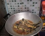 Foto langkah ke 3 dari resep Lele goreng.