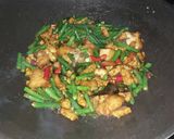 Foto langkah ke 5 dari resep Tumis Tempe Kacang Panjang.