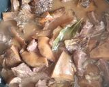 Foto del paso 7 de la receta: Carne guisada con níscalos (rovellons)